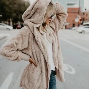 NOEMI - Warme winterjas met capuchon voor dames